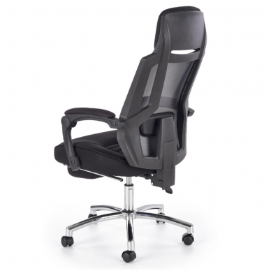 FREEMAN guide office chair on wheels and drop down footrest 8
